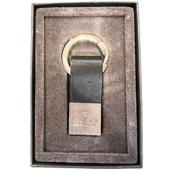 Gucci Black and Silver Keychain - Picture 2 of 5